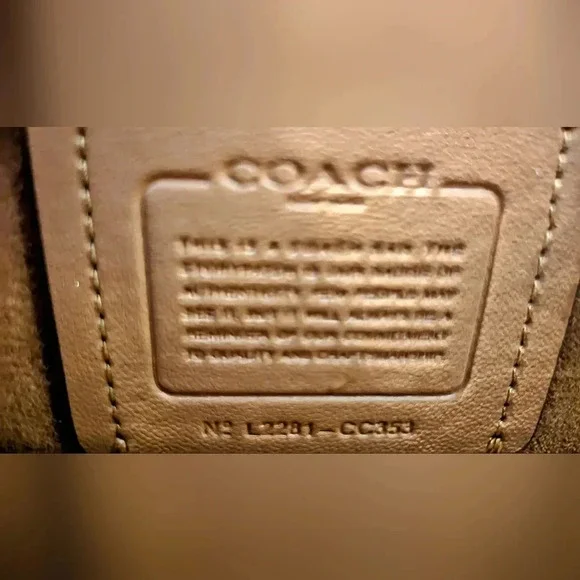 Coach Klara Black Silver crossbody leather bag. LIKE NEW! - Picture 8 of 12